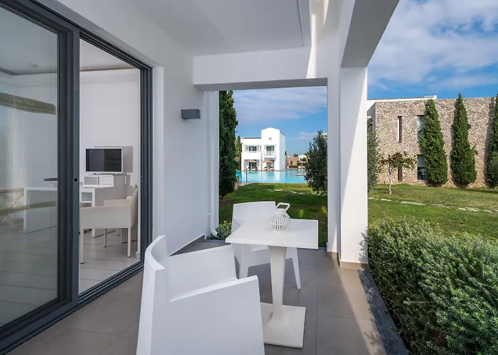 Diamond Deluxe Hotel - Adults Only & Spa